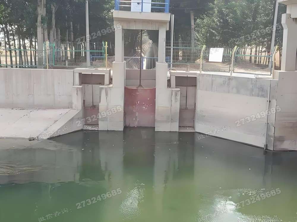 端州河道入口闸门