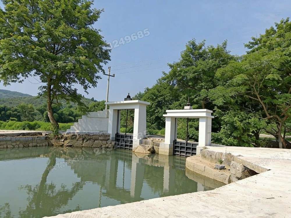 安康水库双门铸铁闸门