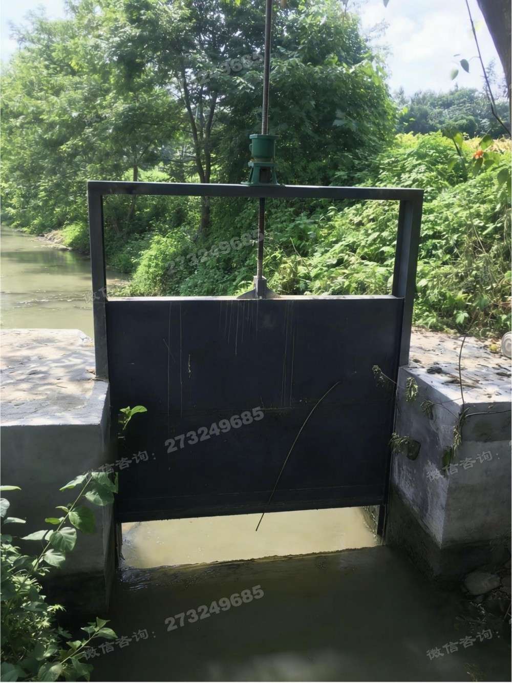 平邑县灌区黑色钢制闸门