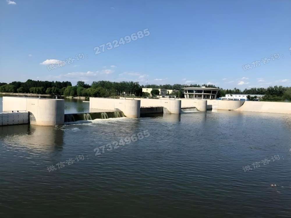高邮闸站液压钢坝